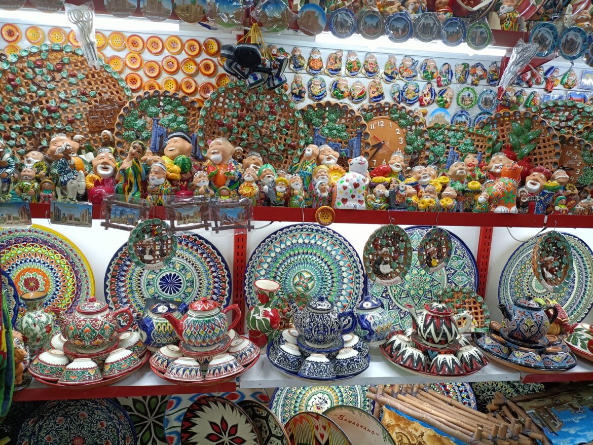 29 Traditional Souvenirs to Buy in 29 Indian States