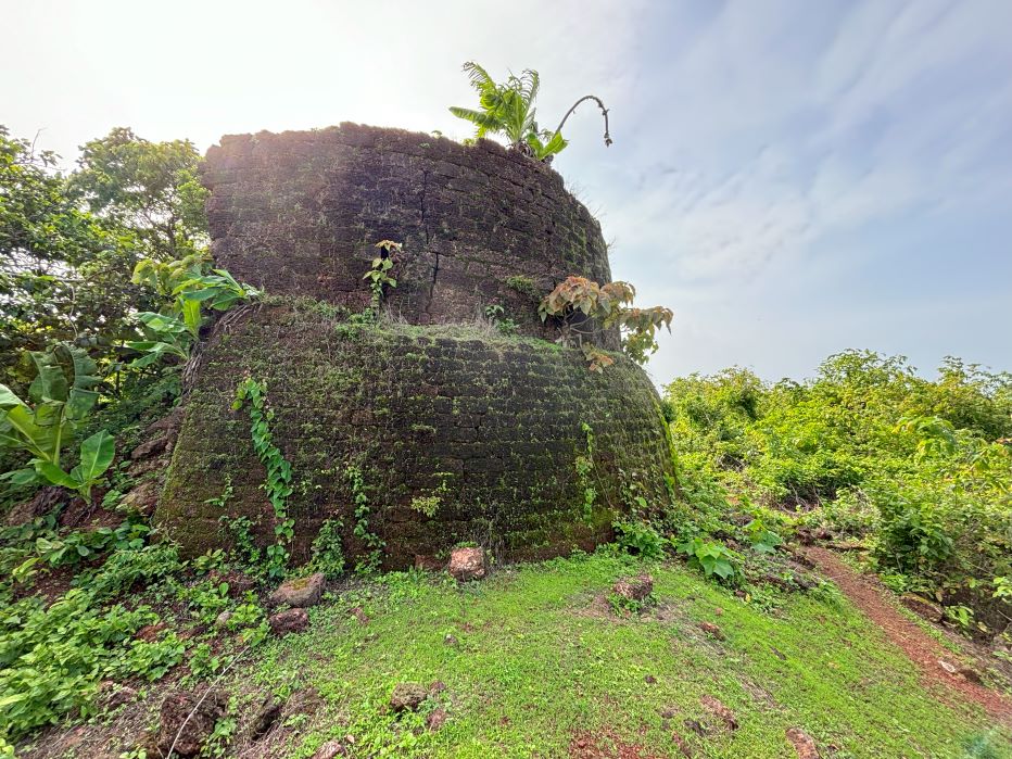 Ruins of Nivati Fort